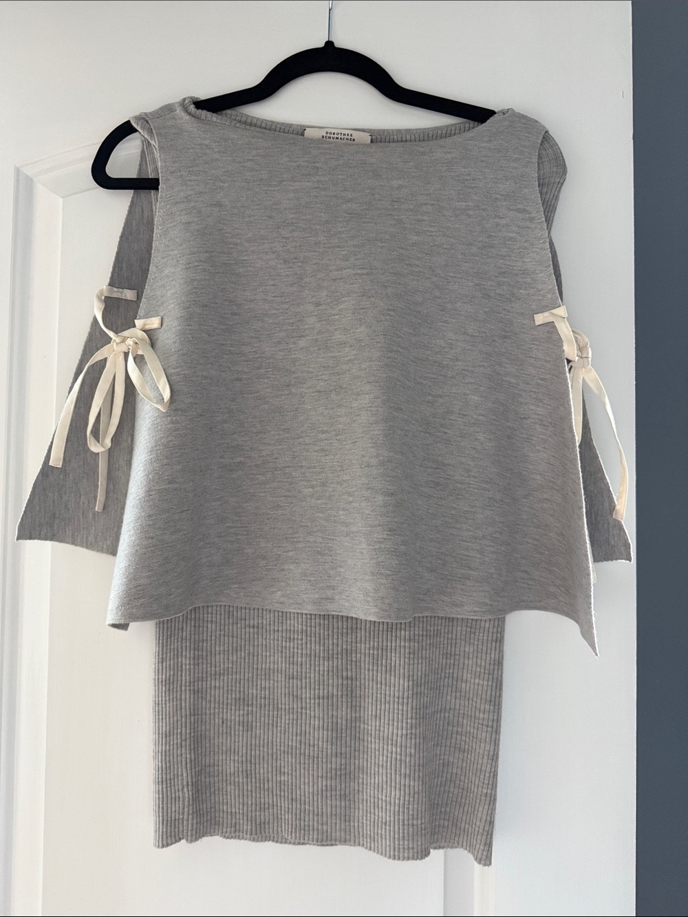 Dorothee Schumacher Sleeveless Light Gray Knit Tunic with Cream Side Ribbon Ties